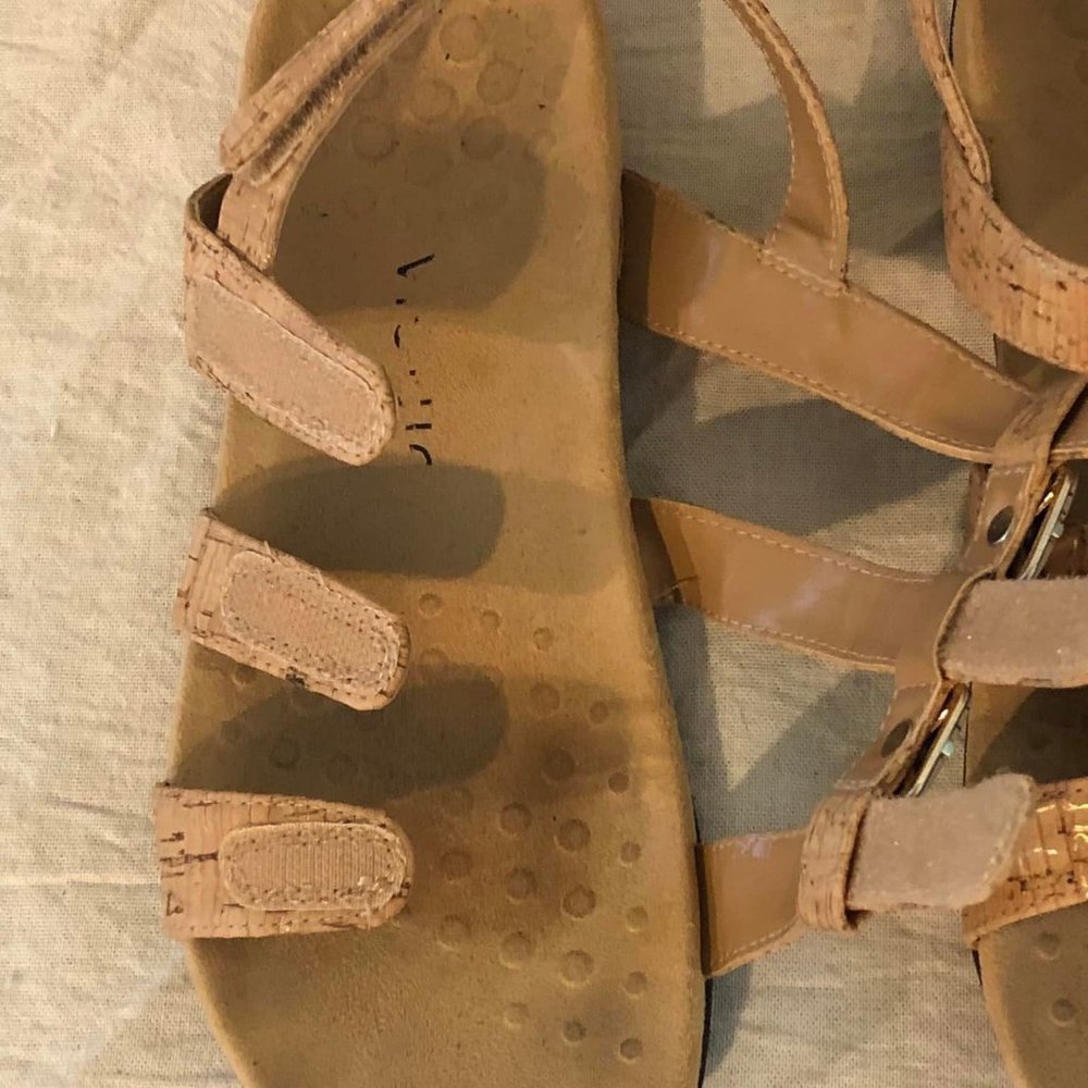 Size 7 Vionic Amber Adjustable Velcro Sandals - image 6